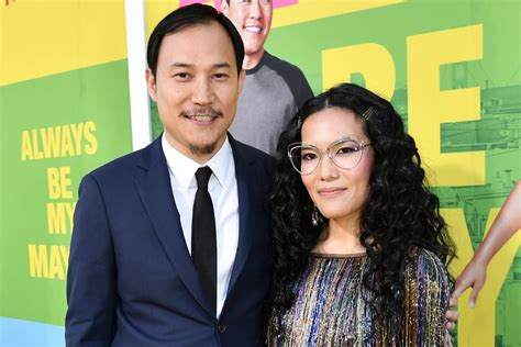 justin haluta|Ali Wong Finalizes Divorce from Ex Justin Hakuta 5。